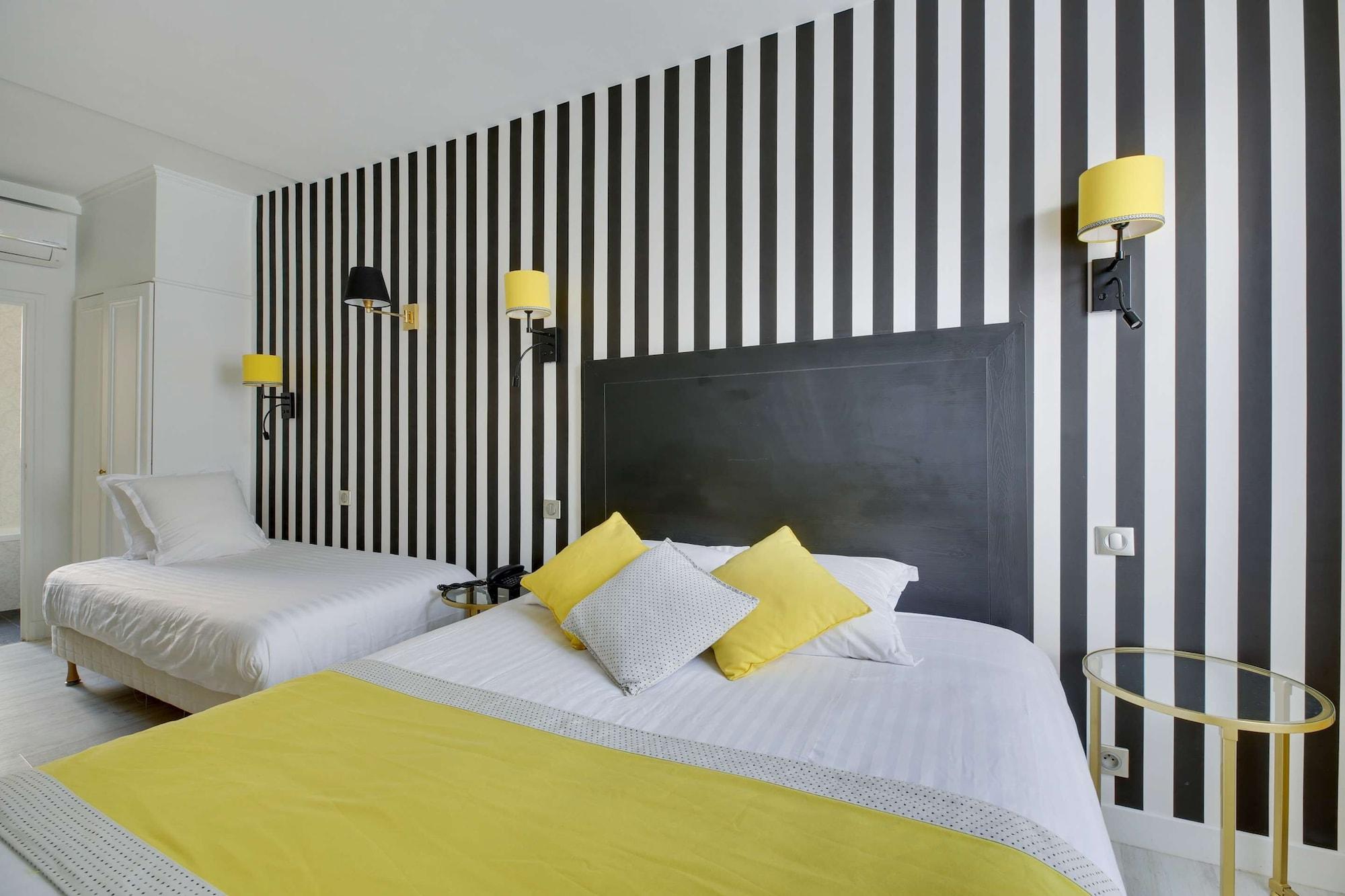 Hotel Riviera Elysees Paris Exterior photo