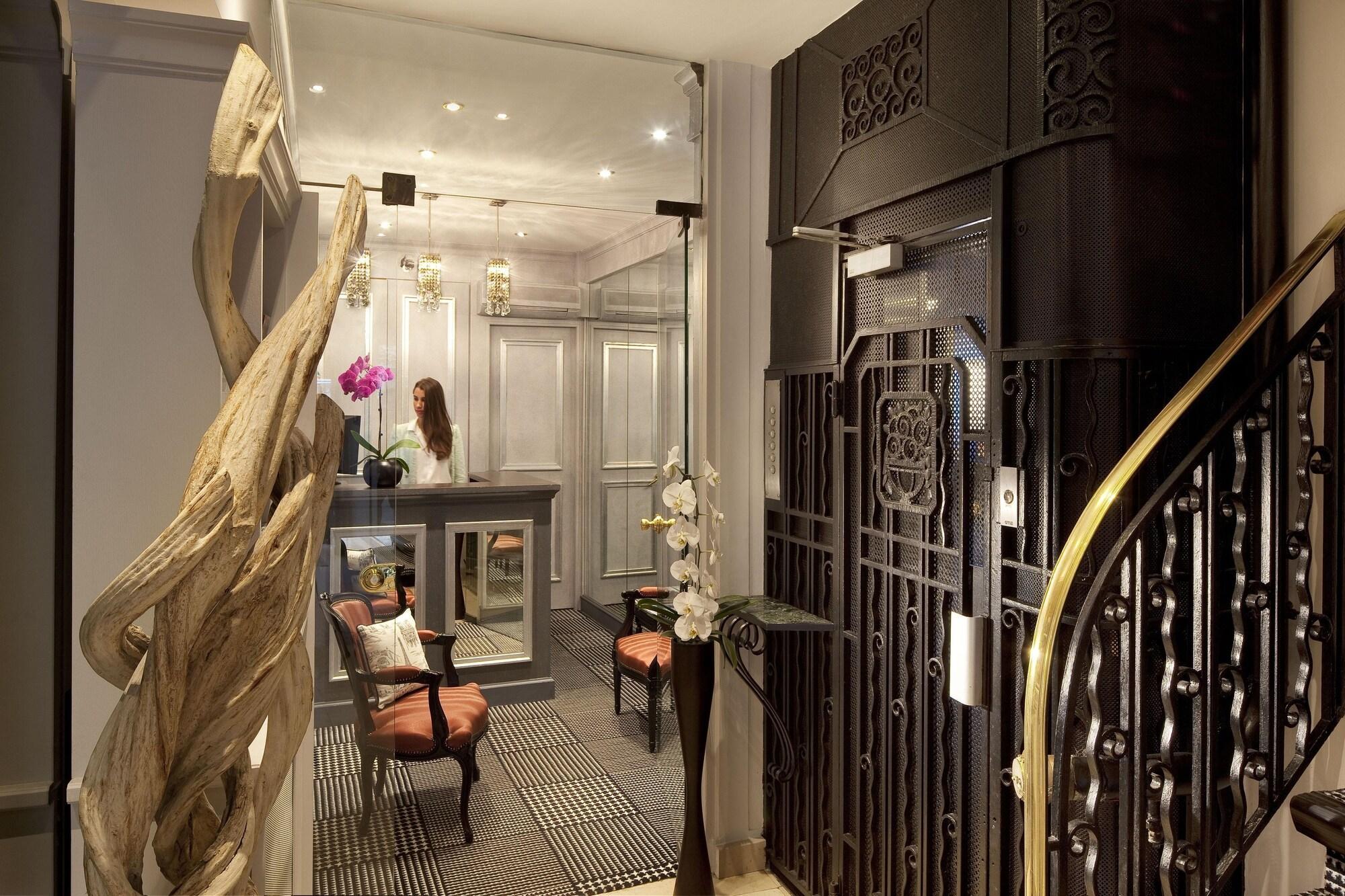 Hotel Riviera Elysees Paris Exterior photo
