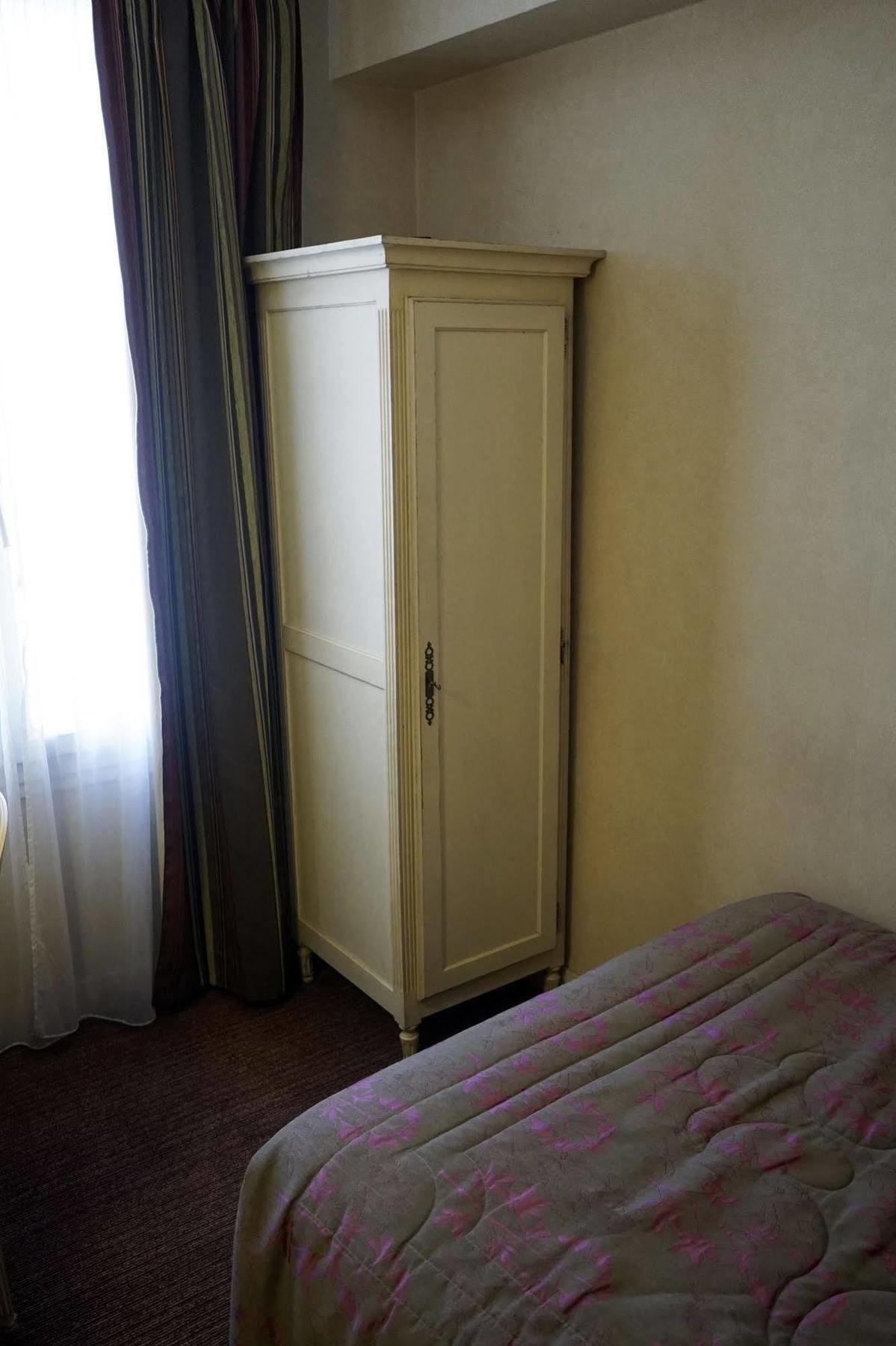 Hotel Riviera Elysees Paris Exterior photo